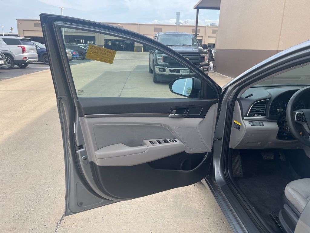 2018 Hyundai Elantra SEL 22