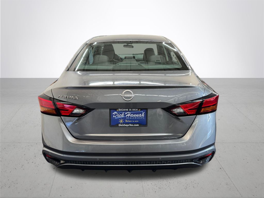 2024 Nissan Altima 2.5 S