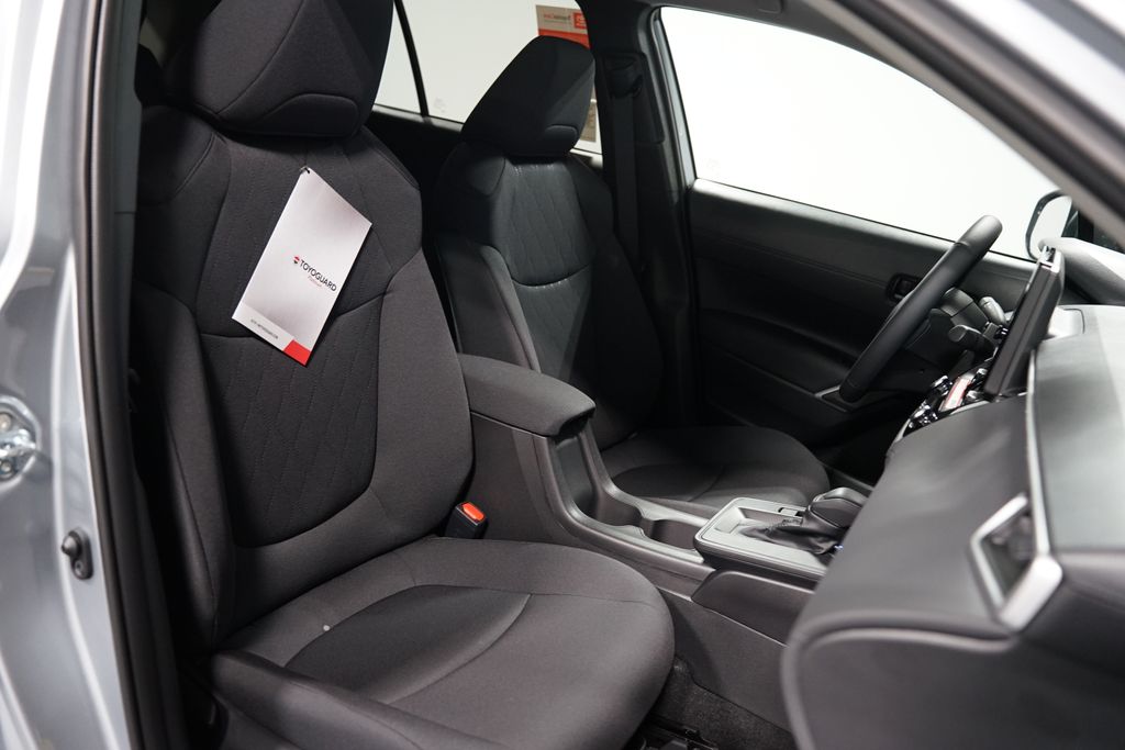 Thumbnail: 2026 Toyota Corolla Cross - 27