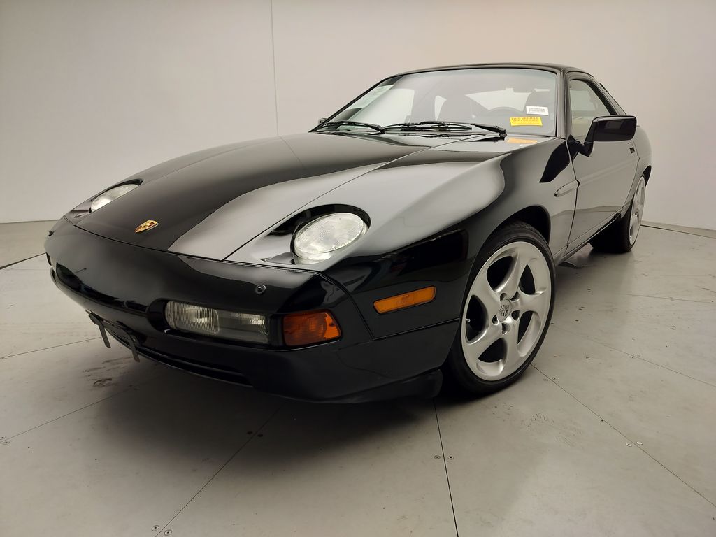 Black 1988 Porsche 928 Hatchback Rear-Wheel Drive 5-Speed Manual