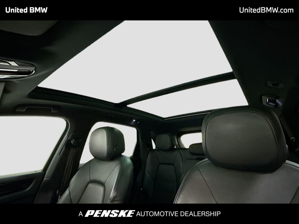 Thumbnail: 2019 Porsche Cayenne - 12