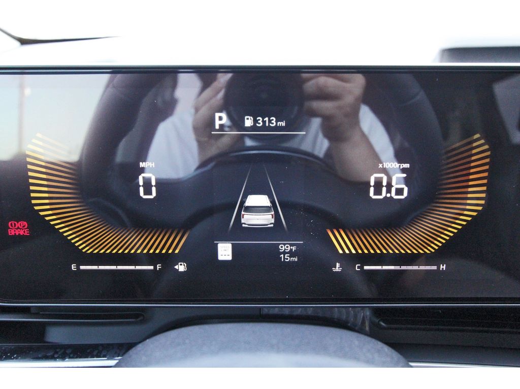 New 2026 Kia Carnival MPV Van