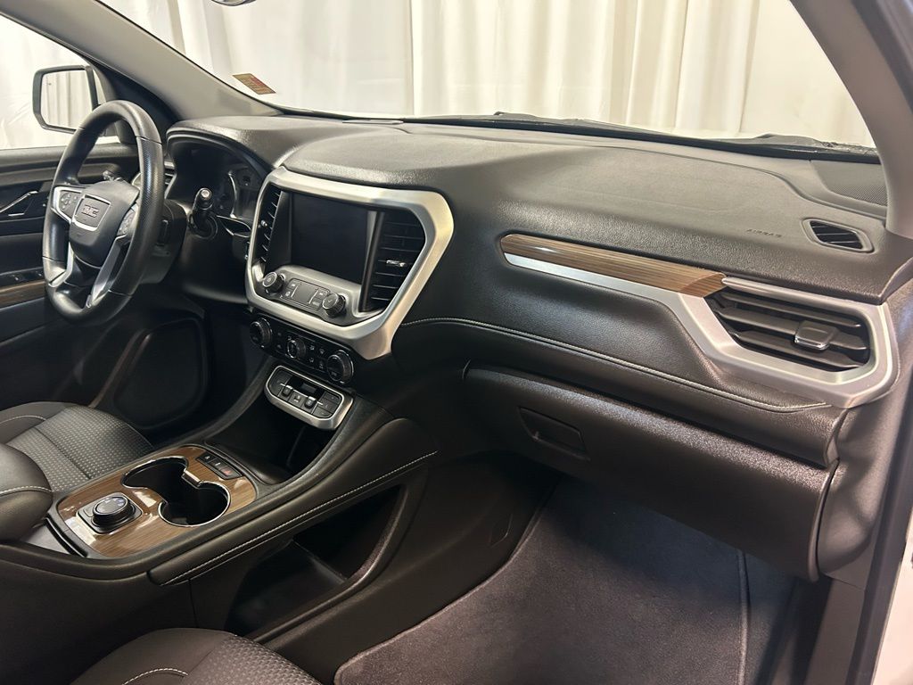 used 2023 GMC Acadia car, priced at $30,246