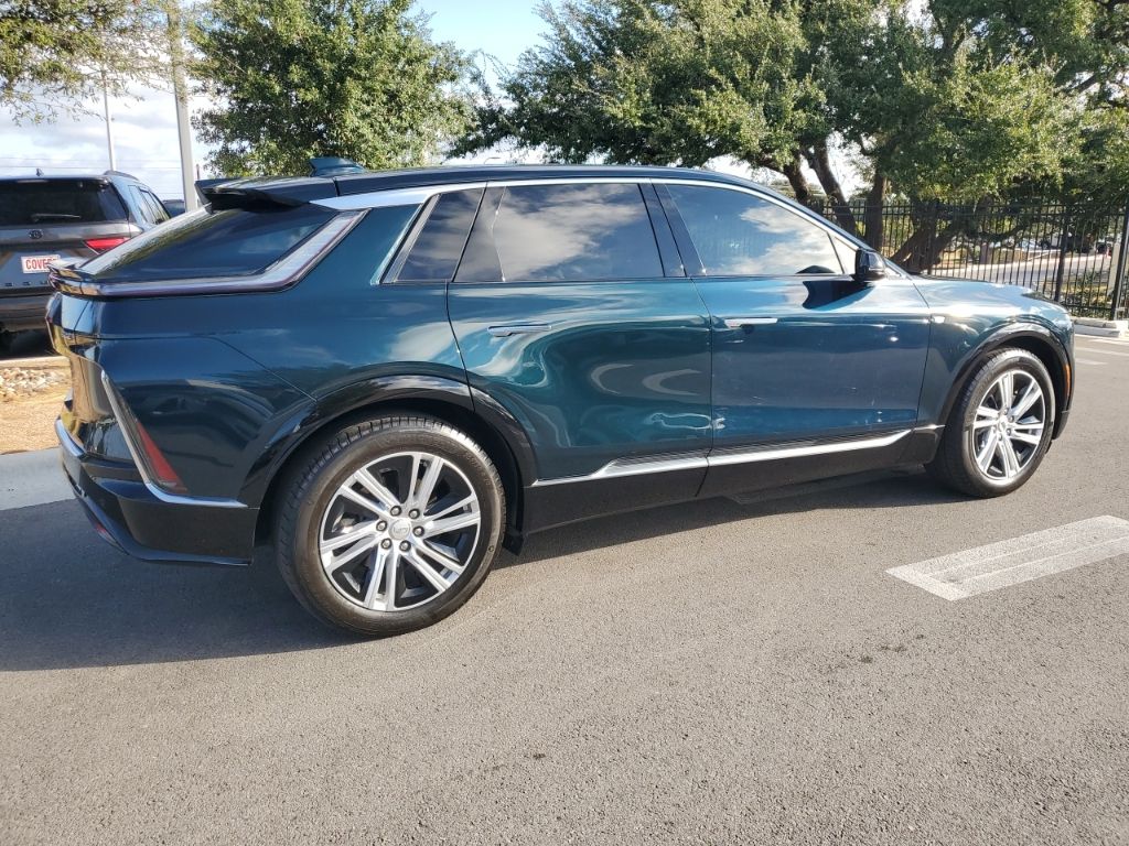 Used Car 2024 Cadillac Lyriq  Tech For Sale Under $40,000 In Austin, Texas