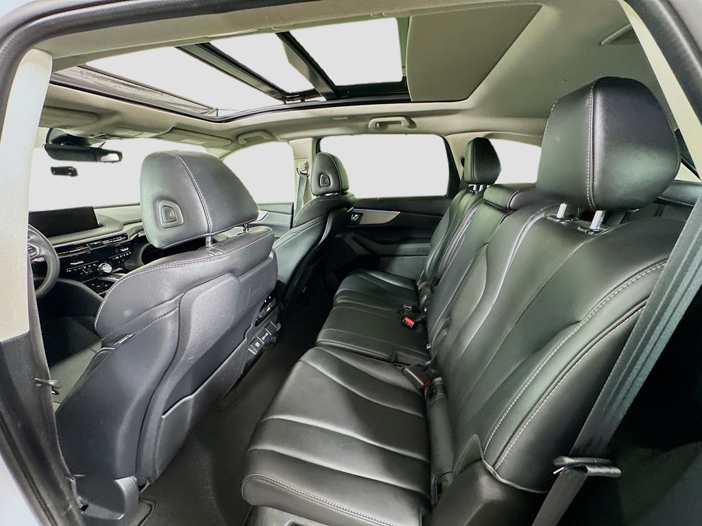 used 2023 Acura MDX car, priced at $39,499