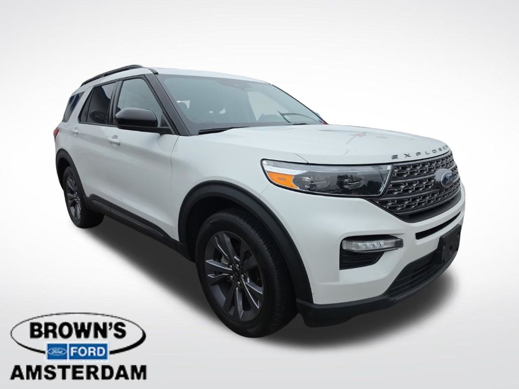 2023 Ford Explorer XLT - 0