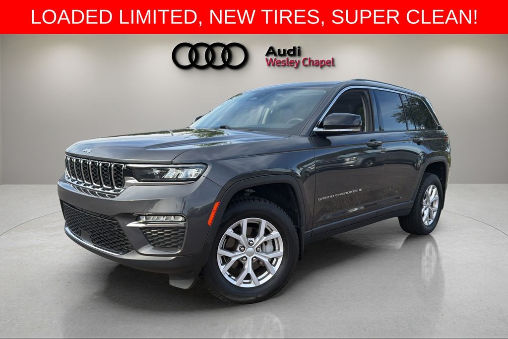 Baltic Gray Metallic Clearcoat 2022 Jeep Grand Cherokee SUV / Crossover Four-Wheel Drive 8-Speed Automatic