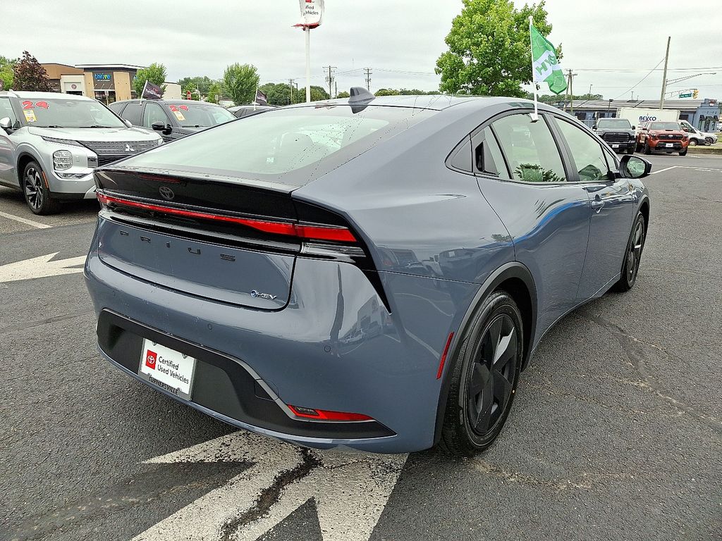 Thumbnail: 2025 Toyota Prius - 6