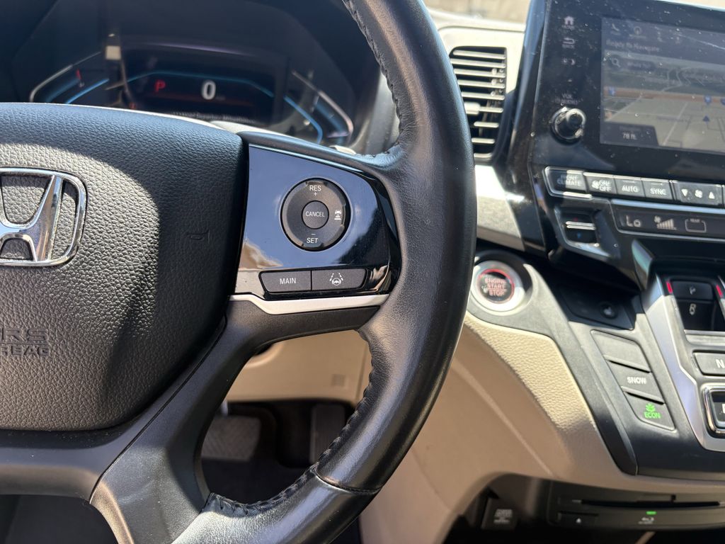 2018 Honda Odyssey EX-L White at Community Honda