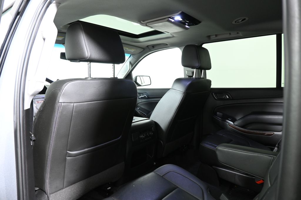 Thumbnail: 2019 GMC Yukon XL - 6