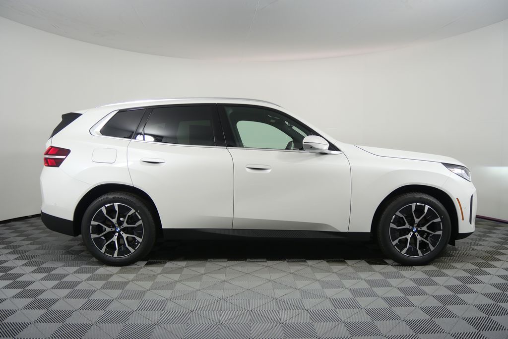 Thumbnail: 2026 BMW X3 - 2
