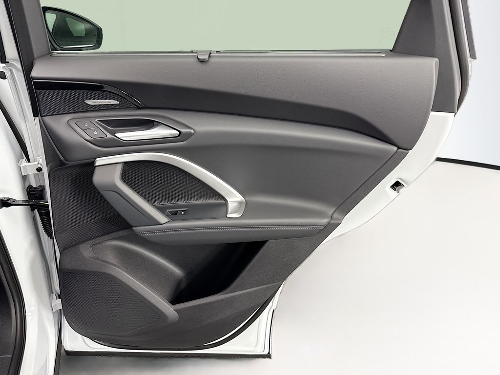 Thumbnail: 2025 Audi Q5 - 27