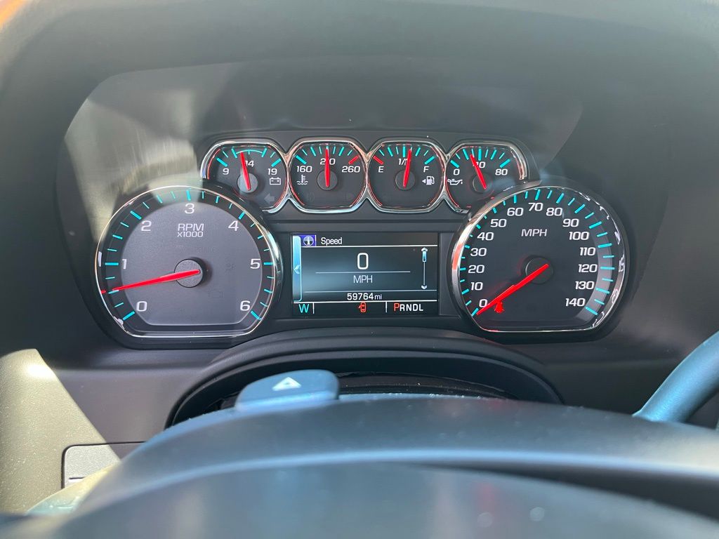 Thumbnail: 2019 Chevrolet Tahoe - 4