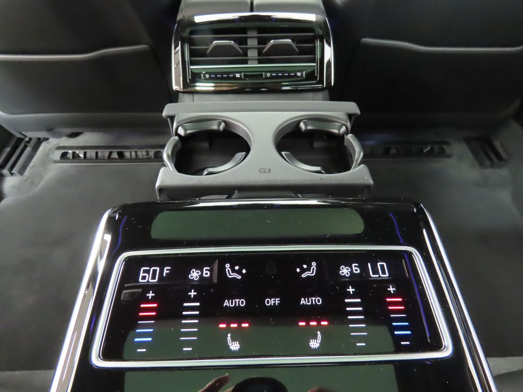 Thumbnail: 2025 Audi A8 - 26