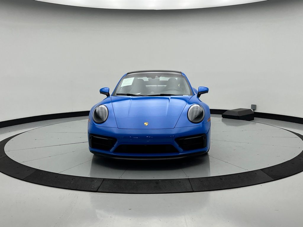 Thumbnail: 2023 Porsche 911 - 6