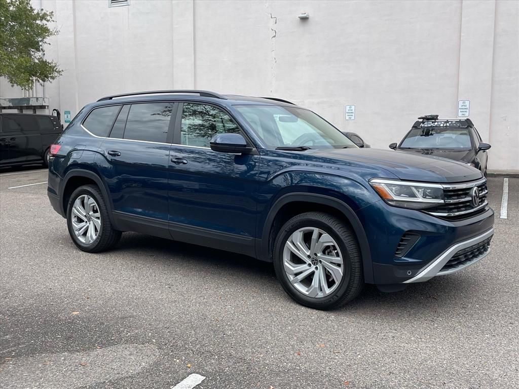 2022 Volkswagen Atlas V6 SE FWD with Technology