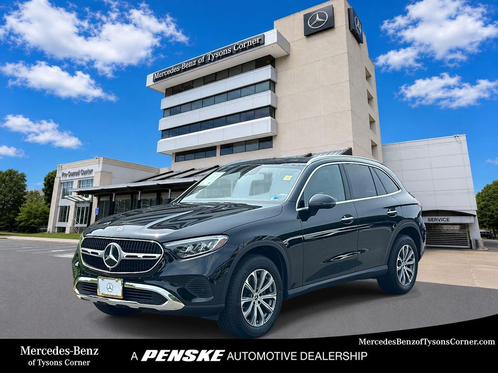 Thumbnail: 2026 Mercedes-Benz GLC - 1