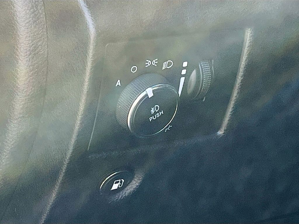 2022 Jeep Grand Cherokee WK Laredo X - 9