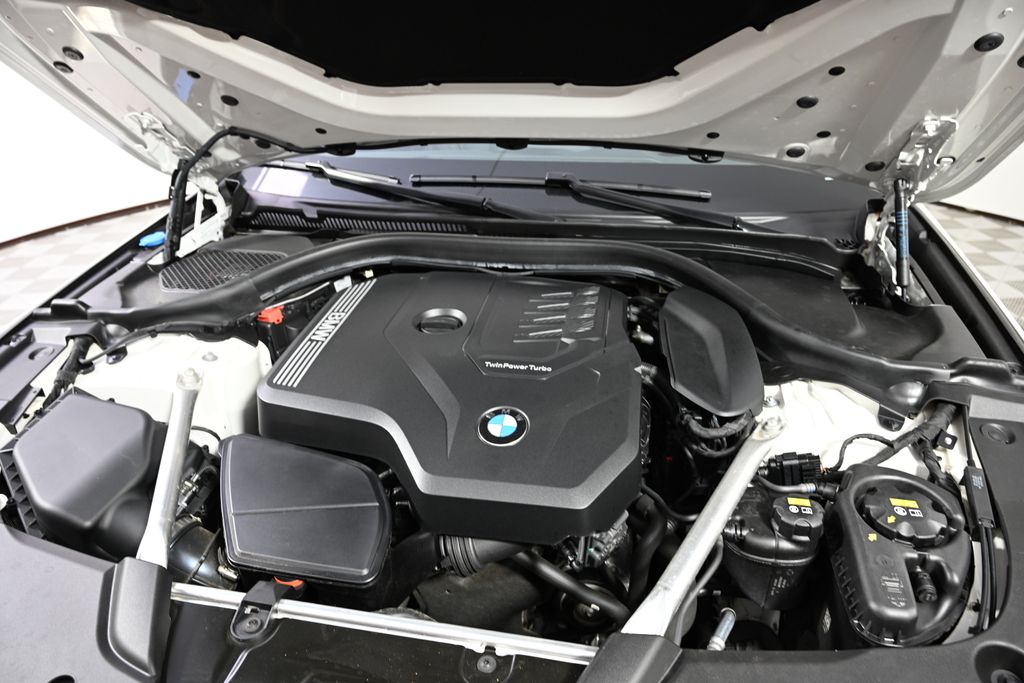 2022 BMW 5 Series 530i xDrive 27