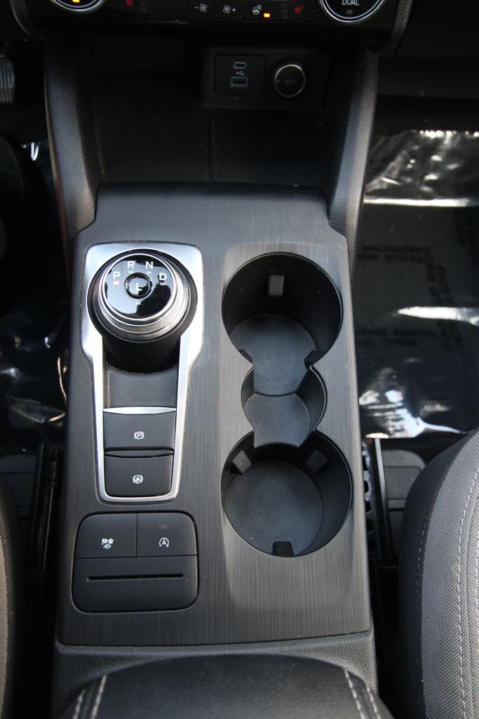 Used 2021 Ford Escape SUV
