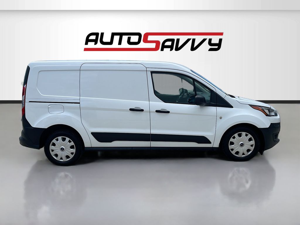 Used 2022 White Ford XL image 8