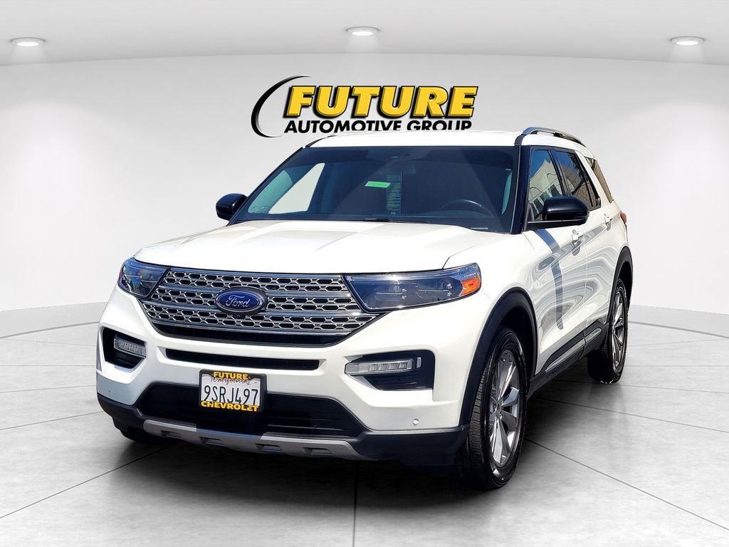 View vehicle photo 3