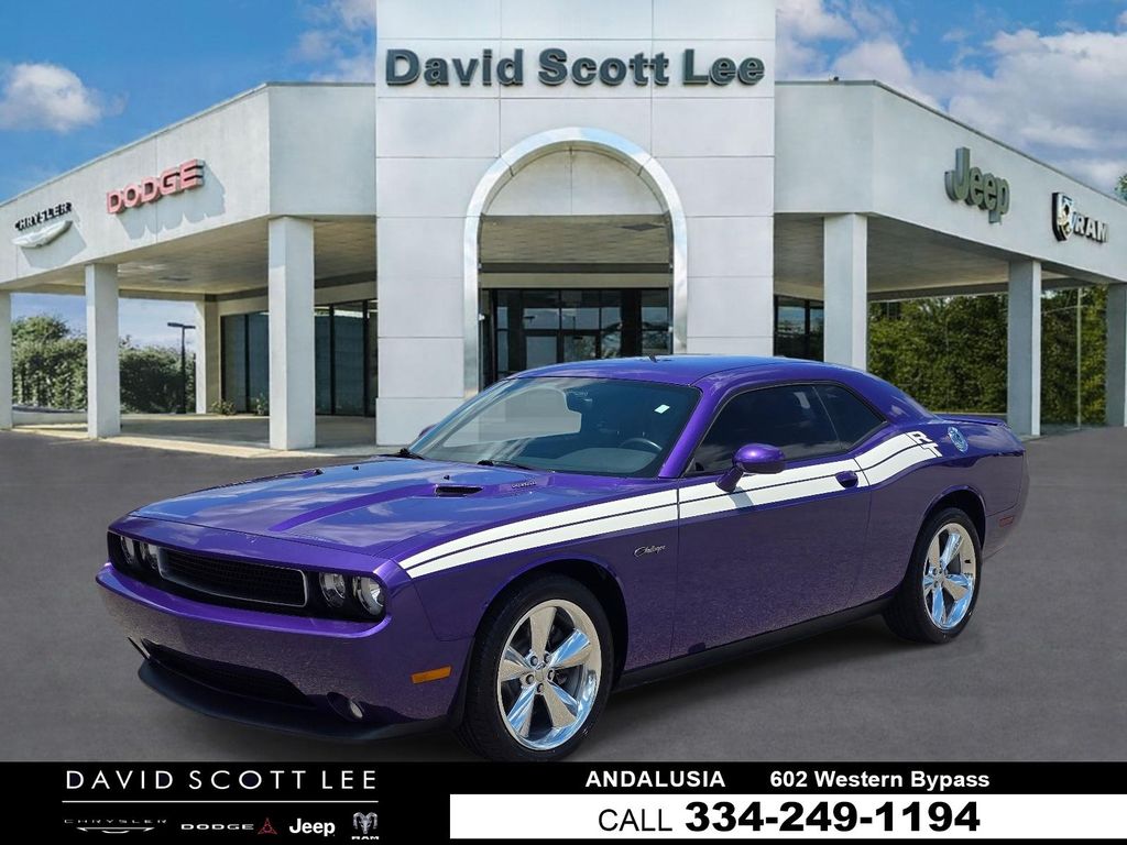 Purple (Plum Crazy Pearlcoat) 2014 Dodge Challenger Coupe Rear-Wheel Drive 6-Speed Manual