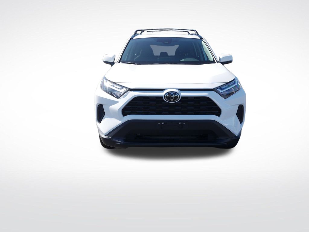 Thumbnail: 2025 Toyota RAV4 - 8
