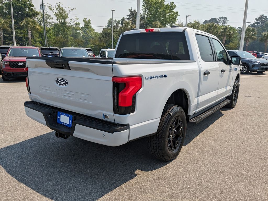 2025 Ford F-150 Lightning XLT