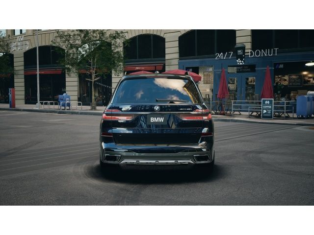 Thumbnail: 2026 BMW X7 - 5