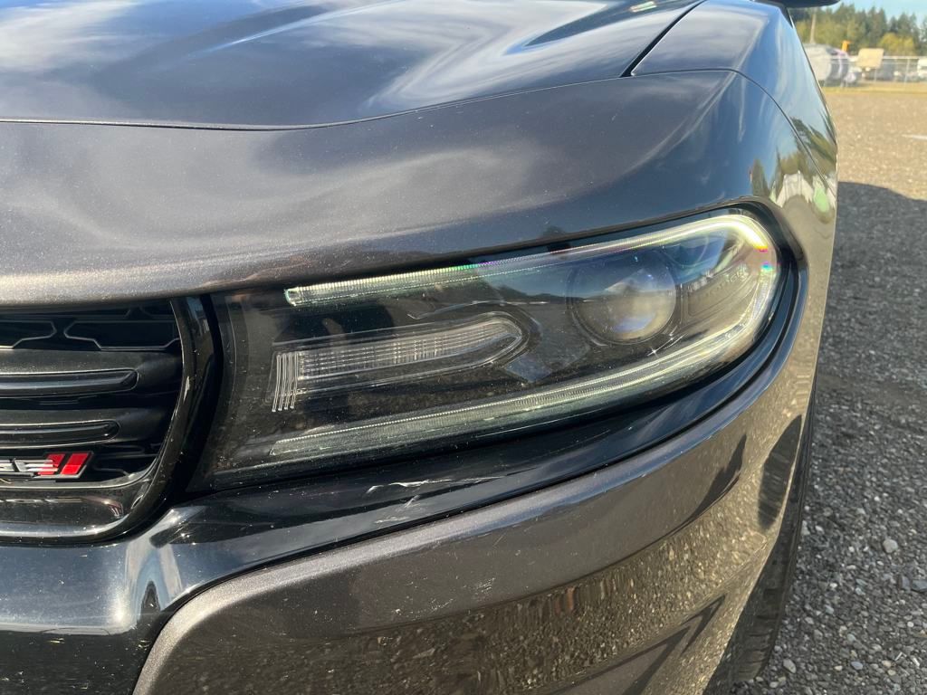 2017 Granite Crystal Metallic Clearcoat Dodge Charger R/T RWD Sedan