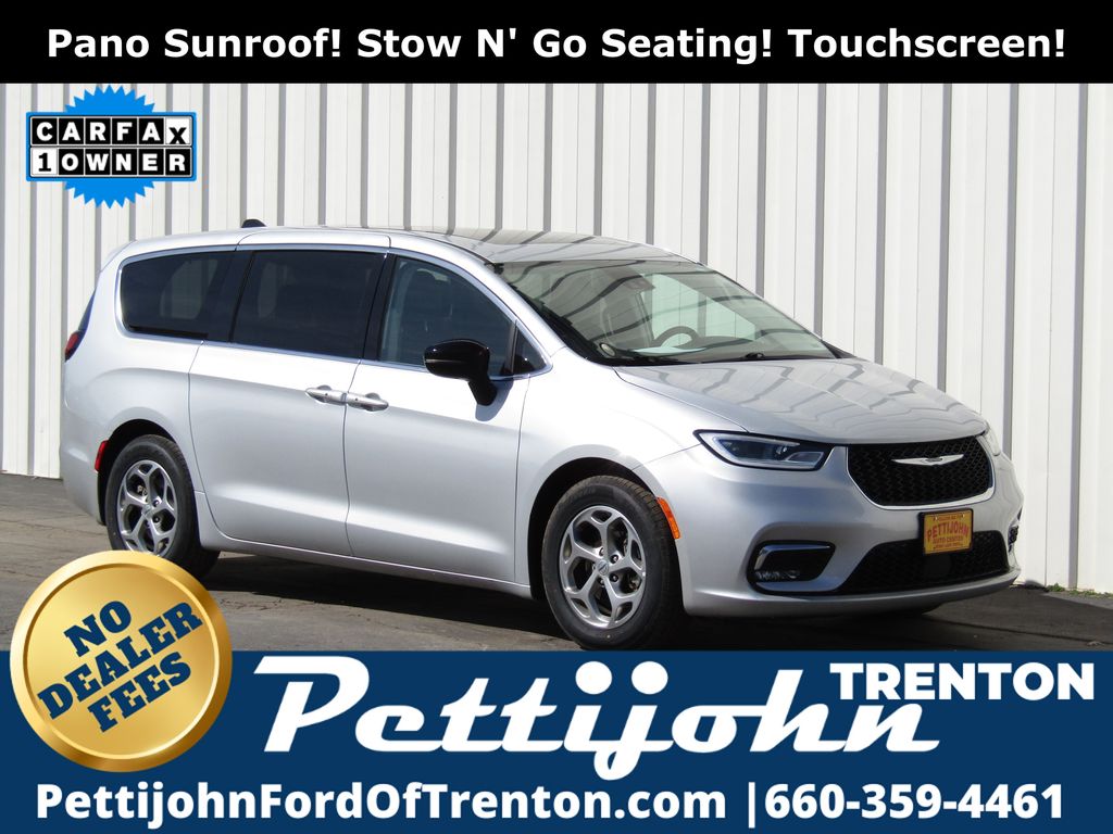 2024 Chrysler Pacifica Limited FWD