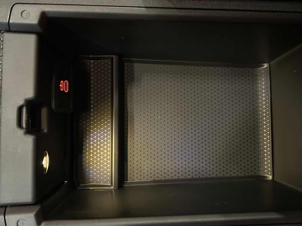 Thumbnail: 2026 BMW M3 - 29