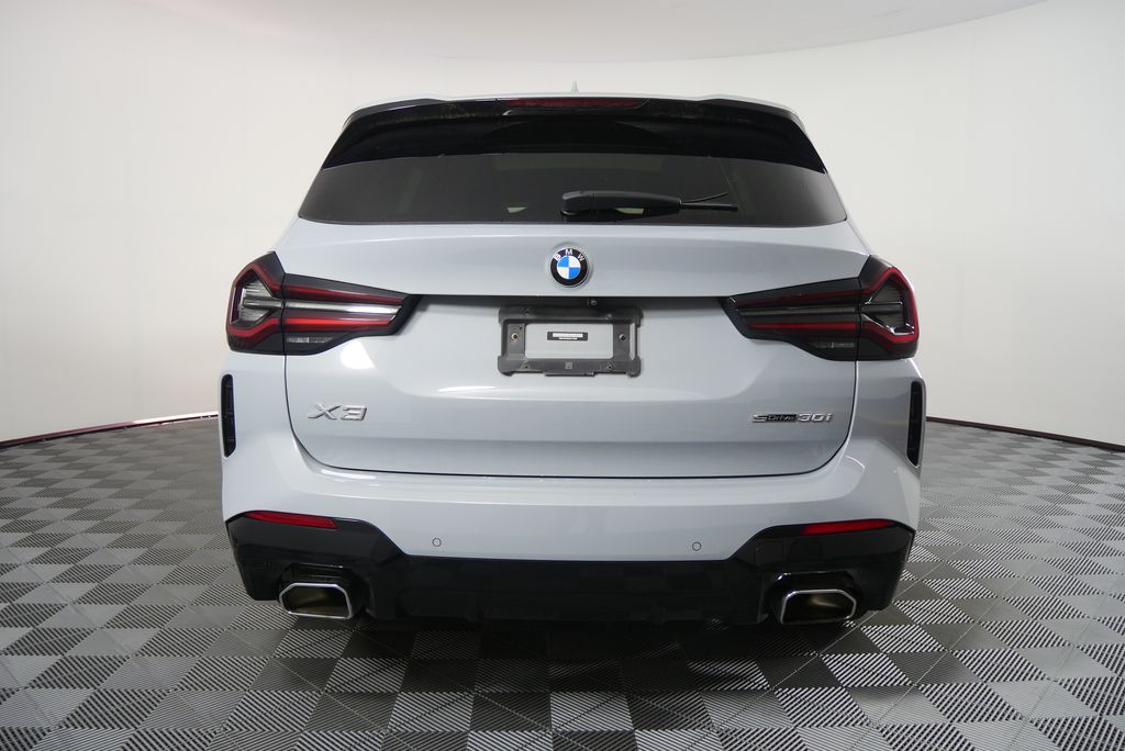 Thumbnail: 2022 BMW X3 - 4