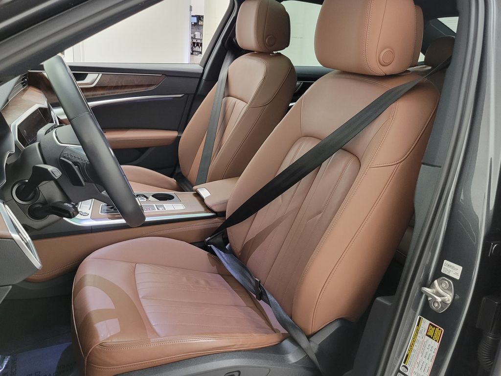 Thumbnail: 2022 Audi A6 - 24