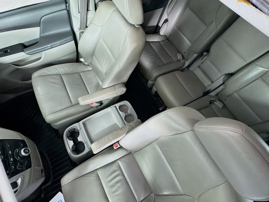 Used Car 2013 Honda Odyssey  Ex-l For Sale Under $10,000 In Austin, Texas