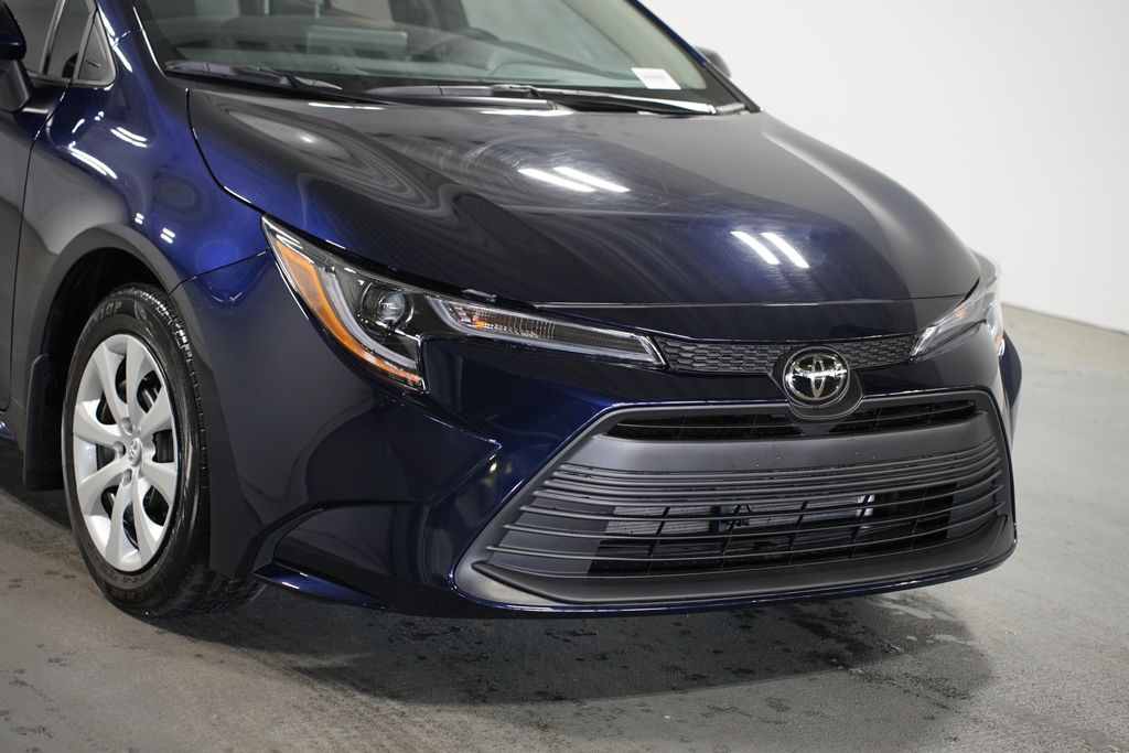 Thumbnail: 2025 Toyota Corolla - 4