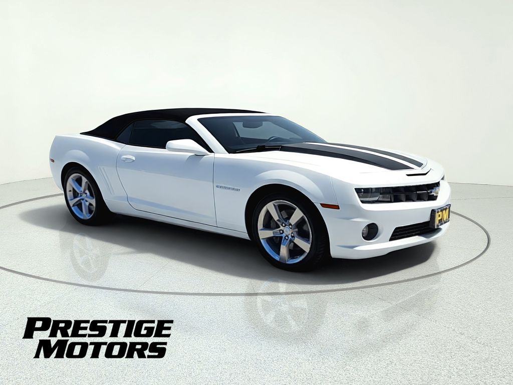 Summit White 2011 Chevrolet Camaro Convertible Rear-Wheel Drive 6-Speed Automatic