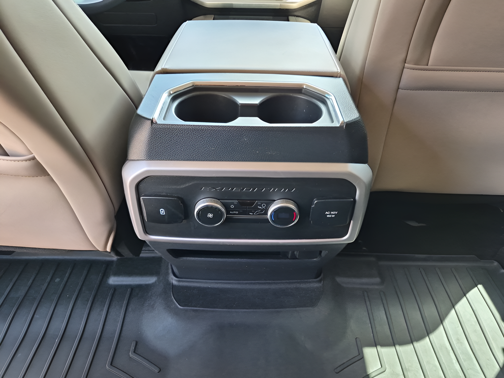Used 2023 White Ford XLT image 35