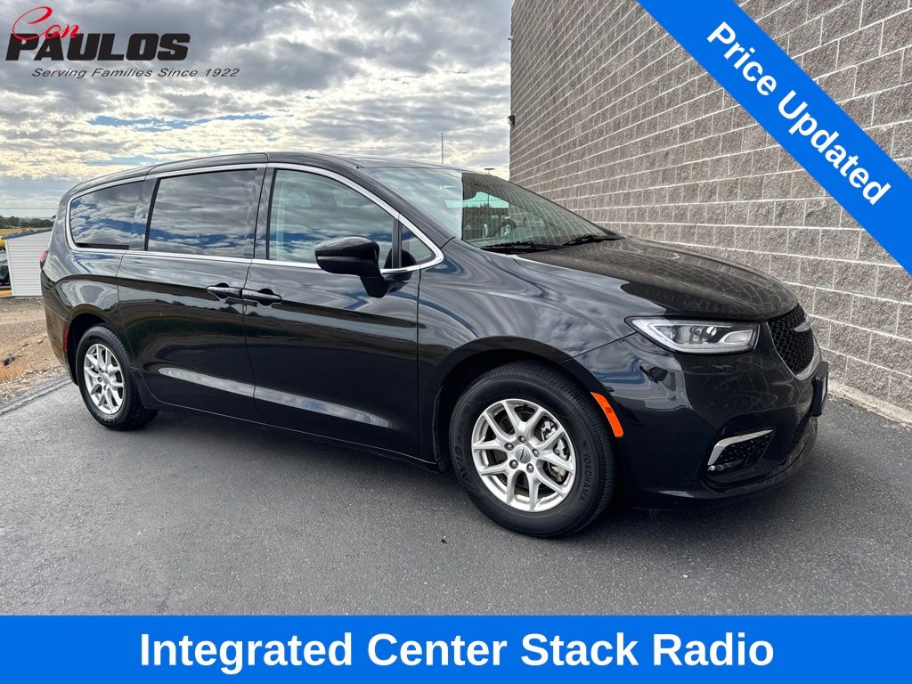 2023 Chrysler Pacifica Touring L FWD