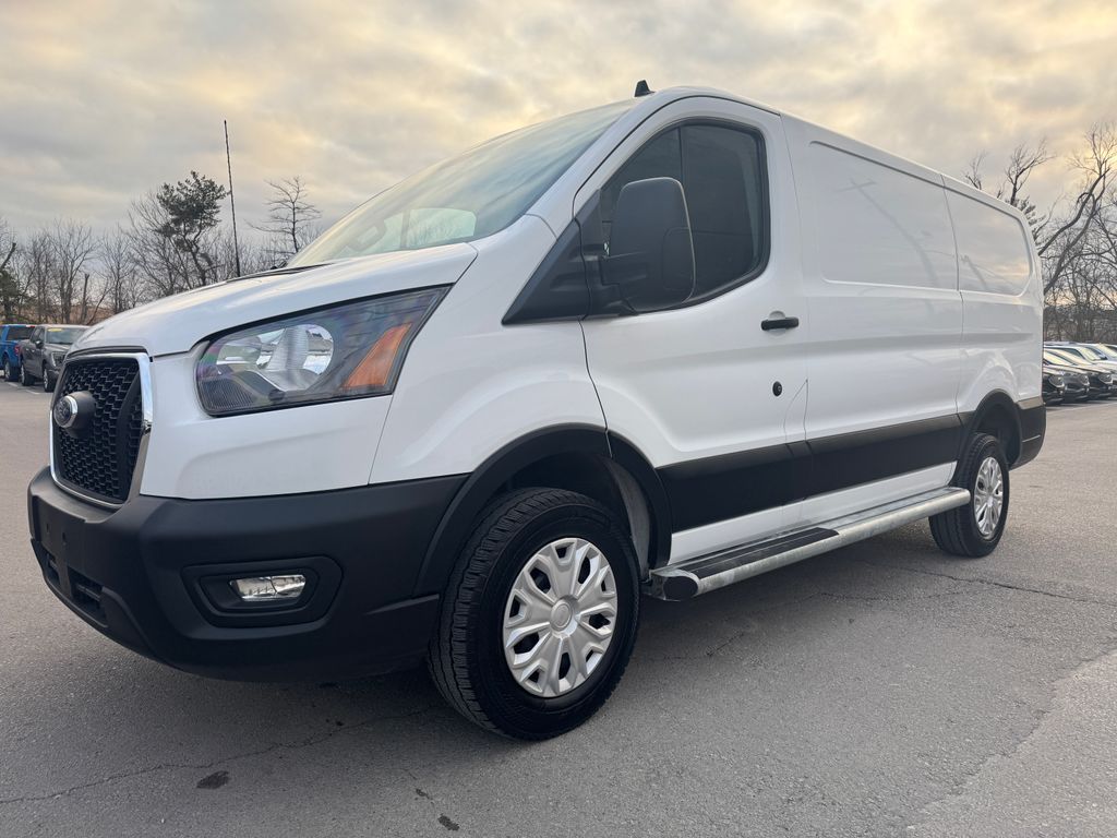 2024 Ford Transit Cargo 250 Low Roof LB RWD