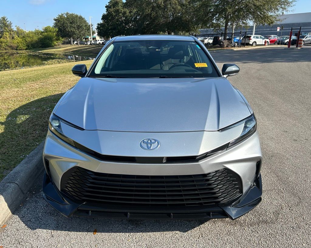 Thumbnail: 2025 Toyota Camry - 8