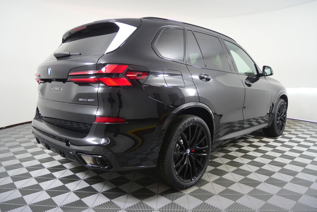 Thumbnail: 2026 BMW X5 - 3