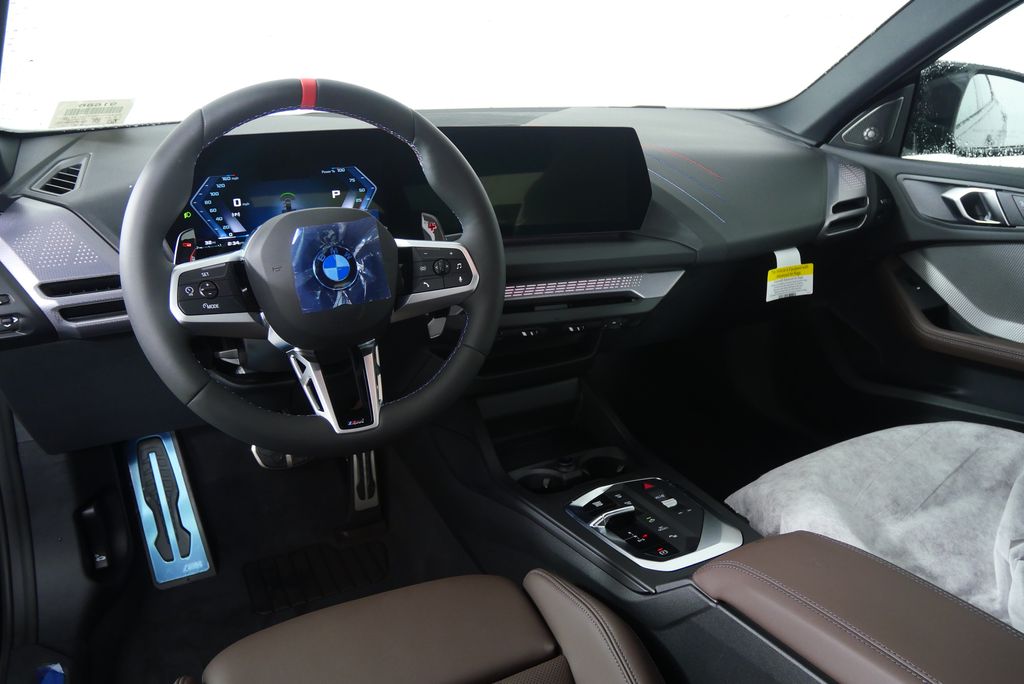 2025 BMW 2 Series M235i xDrive 17