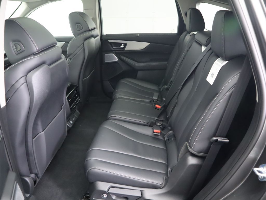 Thumbnail: 2026 Acura MDX - 23