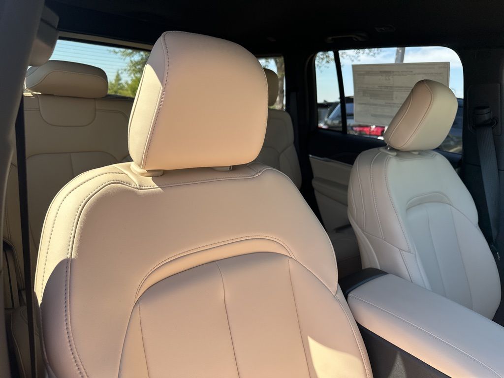 New Car 2025 Jeep Grand Cherokee  Limited For Sale Under $40,000 In Austin, Texas