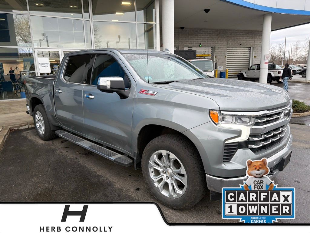 2023 Chevrolet Silverado 1500 LTZ Crew Cab 4WD