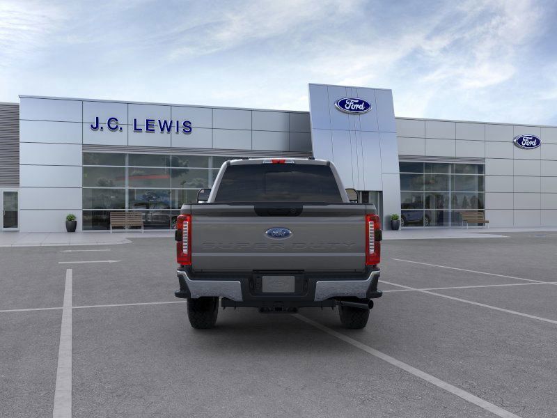 2025 Ford F-350 Super Duty XLT