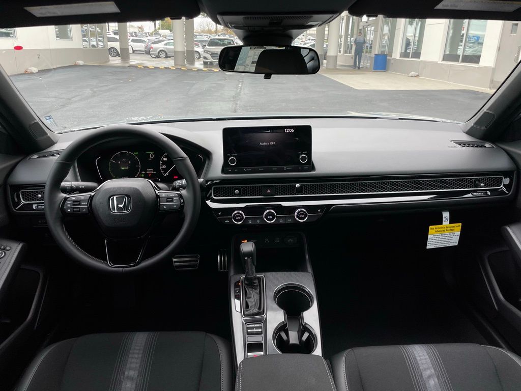 2025 Honda Civic Sport 10