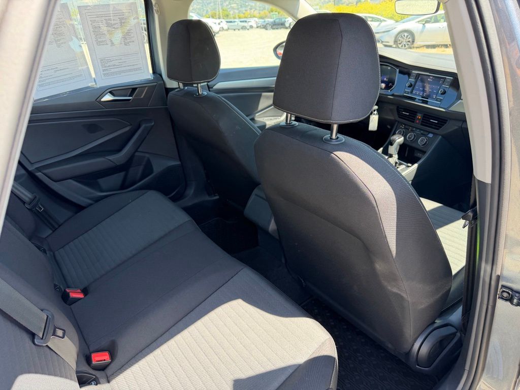 Used 2024 Volkswagen Jetta Sedan